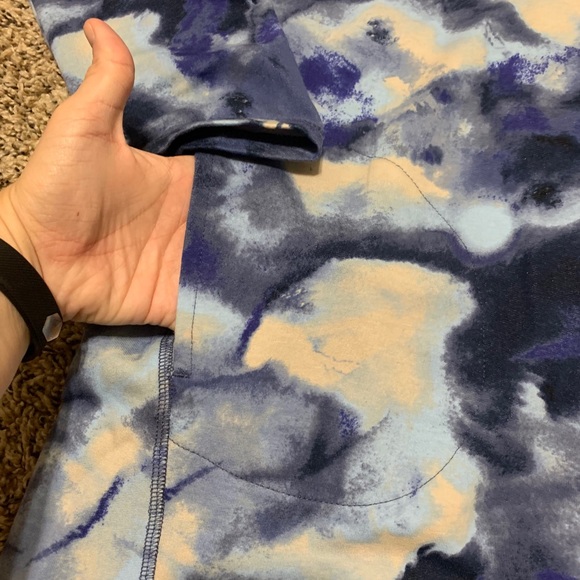 🌟HP🌟Blue Camo Ladies Coverup/Jacket - Picture 2 of 7